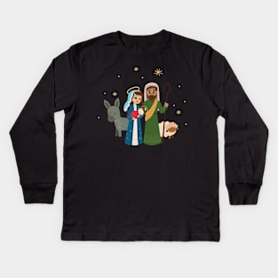 Christmas Nativity Family holding Baby Jesus Kids Long Sleeve T-Shirt